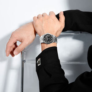 Reloj de cuarzo NAVIFORCE 9277 para hombre, con calendario, luminoso, correa de acero inoxidable, elegante reloj de pulsera para hombre, relojes masculinos. - Product Image 3