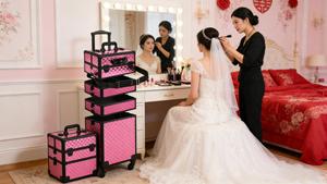 Valise de maquillage en aluminium durable à roulettes, fermeture à boucle, résistante à l'<span class=keywords><strong>eau</strong></span>, portable pour une utilisation professionnelle en cosmétologie - Product Image 6