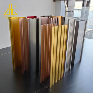 Revêtement mural en profilés aluminium, <span class=keywords><strong>lames</strong></span> ou lamelles <span class=keywords><strong>à</strong></span> emboîtement, grain de <span class=keywords><strong>bois</strong></span>, revêtement extérieur - Product Image 4