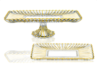 Plateau à fruits en verre cristal rayé avec bordure dorée, style bohème léger de luxe, pour la présentation de desserts à la maison ou lors de mariages
