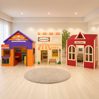 Équipement de terrain de jeux intérieur éducatif pour enfants, maisonnette de jeu d'imitation, village de jeu de rôle éducatif, ville de jeux souples avec café et station-service