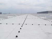 Support de câble en plastique rempli de béton pour la protection contre la foudre des toits plats