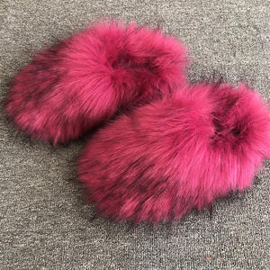 Zapatillas de felpa de piel de estilo europeo americano para mujer, sandalias deslizantes para uso doméstico de otoño e invierno para mujer - Product Image 6