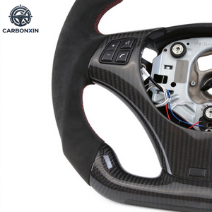 Volants en fibre de carbone avec voyant LED de changement de vitesse en stock, compatibles avec BMW E90 E92 M3 E82 E90 E87 M3 M2, volants personnalisés - Product Image 6