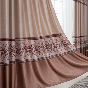 Elegantes cortinas plisadas para puertas corredizas de vidrio-Proveedor de cortinas opacas para hoteles de lujo - Product Image 5