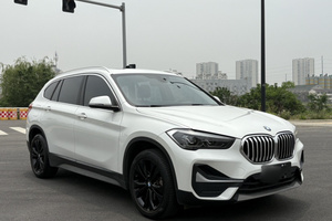 Autos Usados <span class=keywords><strong>BMW</strong></span> <span class=keywords><strong>X1</strong></span> 2021 Facelift SDrive20Li Automático Turbo con Asientos de Cuero, Elegante, Juvenil, Deportivo y Económico - Product Image 3