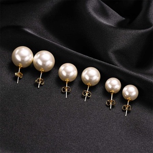 Boucles d'oreilles tendance en argent sterling 925 plaqué or avec perles pour femme - Product Image 1
