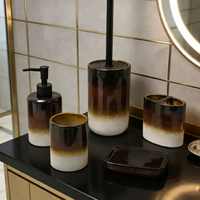 Ensemble d'accessoires de salle de bain imperméables de style européen en résine marron et blanc dégradé, 5 pièces, distributeur de savon, porte-brosse de toilette, gobelet
