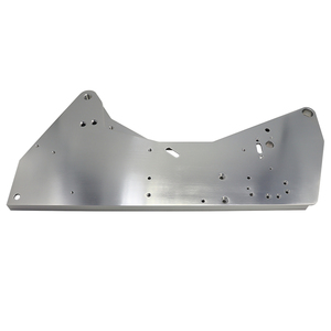 Pièces usinées sur mesure en aluminium et acier inoxydable, avec revêtement en poudre et sablage, pour quincaillerie mécanique - Product Image 1