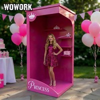 Photomaton interactif pour mariages et événements festifs, design métallique durable avec éclairage et logo personnalisés