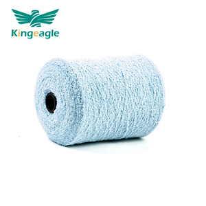 Kingeagle Candy Color 100% Polyester Fil de plumes de fantaisie pour tricoter - Product Image 5
