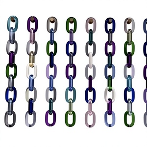 Chaîne murale en macramé en résine, faite sur mesure, artisanale, décorative, pour la décoration intérieure moderne, motif vertical - Product Image 1