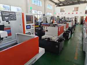 Máquina cortadora de alambre Edm CNC de bajo precio nueva de fábrica DK7763 (Gabinete de control de computadora de escritorio) - Product Image 6