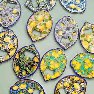Aimant de réfrigérateur en forme de citron style rustique avec motif 3D et feuille d'or en relief, ouvre-bouteille mignon en forme d'arbre de citron, autocollant magnétique - Product Image 3