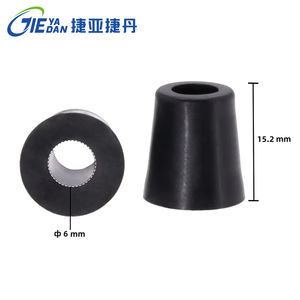 <span class=keywords><strong>Silla</strong></span> de baño <span class=keywords><strong>Silla</strong></span> de inodoro Accesorios de plástico Buje de plástico PP negro Buje de tubo Enchufe Bujes de rueda - Product Image 3