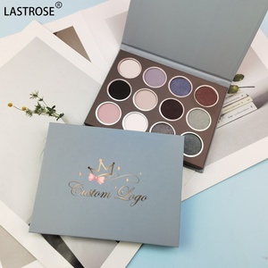 <span class=keywords><strong>Paleta</strong></span> de Sombras de Ojos al por Mayor de 12 Colores de Marca Privada, Mate y Brillante, de Larga Duración, <span class=keywords><strong>Paleta</strong></span> de Maquillaje de Alta Pigmentación - Product Image 2