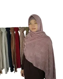 Grosir 2020 Baru Warna Polos Elastis Ringan Poliester Spandex Jacquard Kain Muslim Wanita Jersey Jilbab