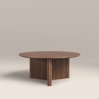 Mesa de Centro Redonda Moderna con Base Cruzada, MDF con Acabado en Madera de Nogal, Pedestal Acanalado, Fácil de Armar para Sala de Estar