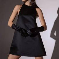 Robe couture fabricant printemps été nouvelle mode populaire minceur Satin col rond sans manches ALine robe courte