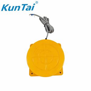 Sensor de proximidad altamente sensible IP67 Automatización industrial NPN NC/NO 60mm con detección inductiva - Product Image 6