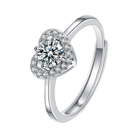 Bague de fiançailles pour femme en argent sterling S925 avec moissanite VVS1 de 0,5 carat, taille ronde en forme de cœur, style romantique, certifiée GRA