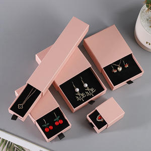 Anello di carta Kraft con logo personalizzato di lusso collana orecchino confezione regalo per gioielli - Product Image 5