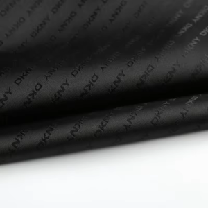 ผ้าแจ็คการ์ดโพลีเอสเตอ<span class=keywords><strong>ร์</strong></span> 100% เคลือบ PU ขายส่ง รับสกรีนโลโก้ สำหรับกระเป๋าเ<span class=keywords><strong>ดิ</strong></span>นทาง กระเป๋าถือ กระเป๋าสตางค์ และซับในเต็นท์ - Product Image 4