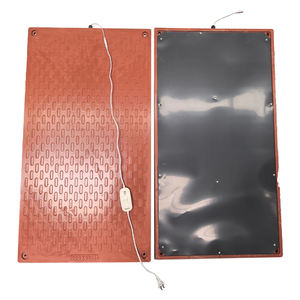 Coussinets chauffants durables pour porcelets Plaque en plastique pour porcelets Tapis de sol électrique anti-eau pour porcs et porcs de pépinière - Product Image 2