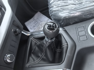 Nuovo <span class=keywords><strong>Pick</strong></span>-up <span class=keywords><strong>Nissan</strong></span> Rich 6 4WD Diesel/Benzina Euro 2/3 per l'Africa - Product Image 5