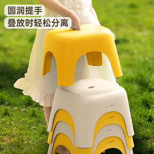 Taburete compacto de plástico blanco lechoso para uso infantil en exteriores, ligero, 0,6 kg - Product Image 4