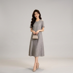 Productos de Gran Venta Verano 2026: Vestido Plisado de Manga Corta con Textura Floral 3D, Estilo Miyake, Alta Elasticidad, Talla Única para Mujer - Product Image 4