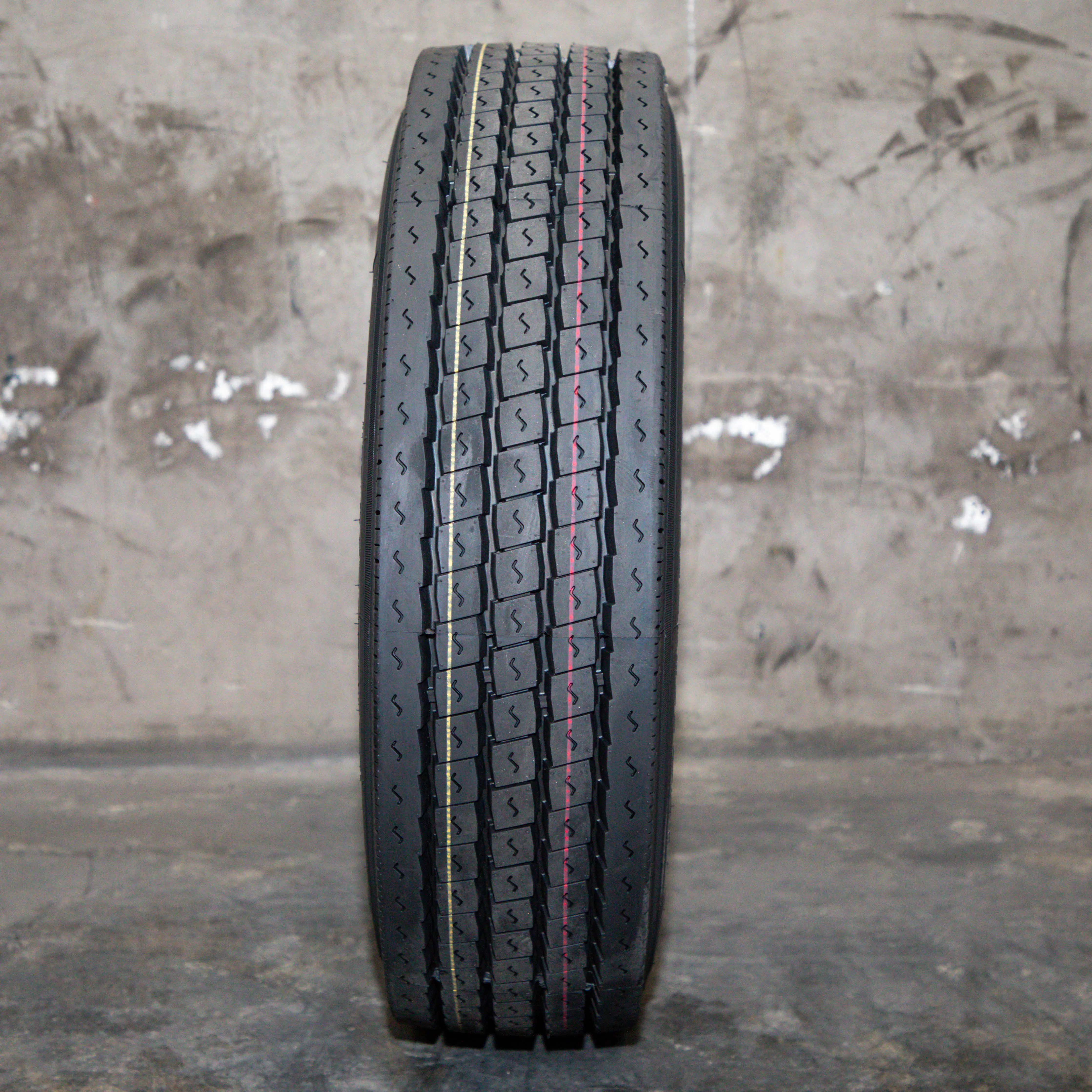 Acheter des pneus directement de chine pneu de camion HK867 215/75R17.5 225/70R19.5 265/70R19.5 pneu de camion radial appliqué pour la voie express