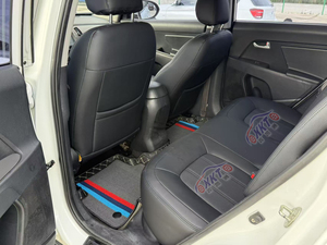 <span class=keywords><strong>Kia</strong></span> <span class=keywords><strong>Sportage</strong></span> <span class=keywords><strong>SUV</strong></span> d'<span class=keywords><strong>occasion</strong></span> pas cher, modèle 2017 |   2.0L Essence 5 Portes 5 Places Euro 5 Haute Performance Économique - Product Image 3