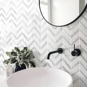 Herringbone Bianco กระเบื้องโมเสคสีขาว,ผ้าลายรถไฟใต้ดิน Carrara สำหรับตกแต่งภายในพื้นหินอ่อนโมเสกสีขาวแจ๊สผสม