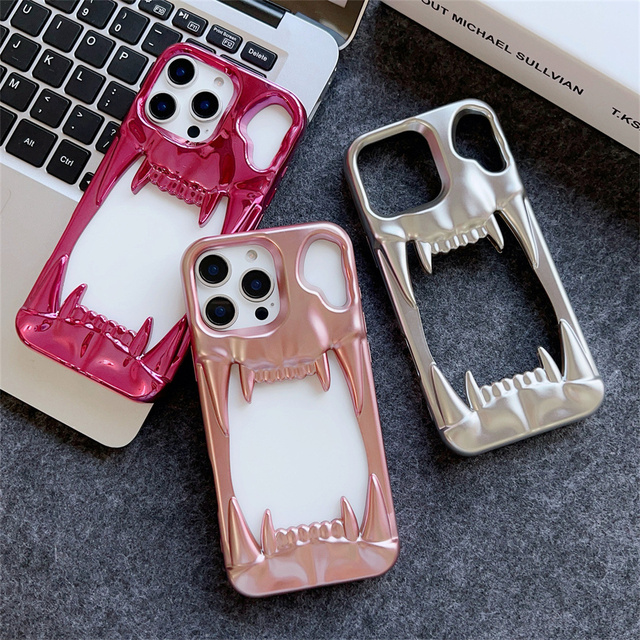 2025 New Stylish Hollow Silver Small Fangs Soft TPU Plated Phone Case for iPhone 16 Pro Max 15 Plus Wholesale Phone Accessories