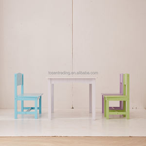 Juego de Mesa de Madera Moderno para Niños, con Banco y Dos Sillas, para Estudio y Juego, Seguro y Educativo - Product Image 1