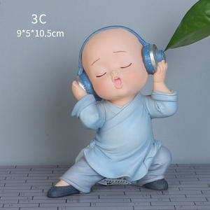 Nouveaux articles créatifs pour la maison, adorables figurines de moine Shaolin Kung Fu, décorations intérieures de voiture. - Product Image 3