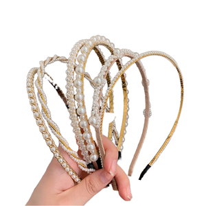 Serre-têtes en perles faites à la main personnalisés en gros, ornements capillaires de style européen et américain avec fleurs pour accessoires de mariée - Product Image 1