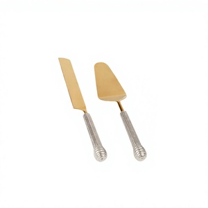 Juego de cucharas decorativas de lujo para pastel, set de cucharas doradas - Product Image 1