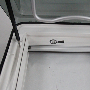 Buen servicio 400*400mm Rv Skylight <span class=keywords><strong>Camper</strong></span> 60 grados ángulo de apertura accesorios Rv Skylight - Product Image 2