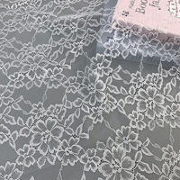 Tissu en dentelle jacquard floral en polyester brodé à motif floral, dentelle Chantilly en organza pour robe de mariée et tenues de mariée pour femmes, vente en gros