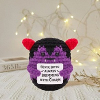 Décoration d'Halloween : Adorables poupées fantômes vampires en crochet, énergie positive, en peluche tricotée à la main, écologiques, Xiti, 4 pouces