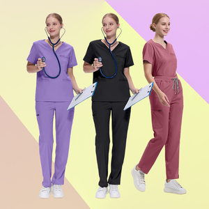 Ensemble de gommage d'allaitement personnalisé pour femmes haut à col en V et pantalon de jogging élégant uniforme médical évacuant l'humidité pour le personnel hospitalier - Product Image 1