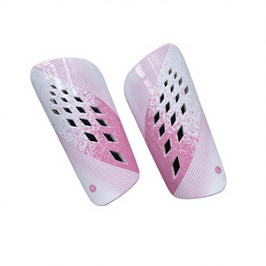 批发定制徽标足球护腿板塑料材质成人足球护腿板 - Product Image 3