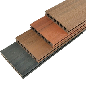 Tarima de Madera Compuesta Coextruida SHENGCHENG para Piscinas, Utilizada en Exteriores - Product Image 5