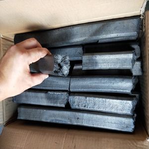 Charbon de bois de bambou sans fumée fabriqué à la machine, pour barbecue, durée de combustion de 4 à 5 heures – Vente chaude - Product Image 3