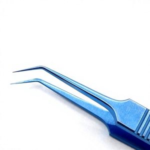 Instrumentos Microquirúrgicos de 11.5cm para Trasplante Capilar, Aleación de Titanio de Alta Calidad, Certificación CE, Cabezal Curvo con Plataforma en Esquina - Product Image 3