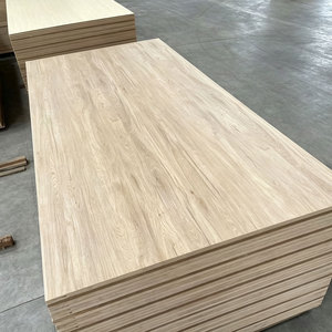 Panneaux de <span class=keywords><strong>contreplaqué</strong></span> mélaminé au design moderne 3mm <span class=keywords><strong>5mm</strong></span> 9mm 12mm 18mm 25mm Durables et résistants à la corrosion pour meubles de chambre - Product Image 2