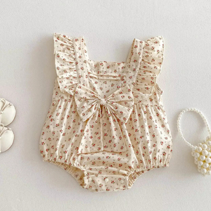 Venta al por mayor 2025 verano dulce lazo grande Floral manga voladora bebé niñas mameluco - Product Image 1