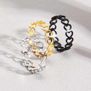 AA01512 venta al por mayor de acero inoxidable femenino oro Color sólido ahueca hacia fuera el corazón anillos pareja amantes plata negro Anillo Para Boda <span class=keywords><strong>Gif</strong></span> - Product Image 2